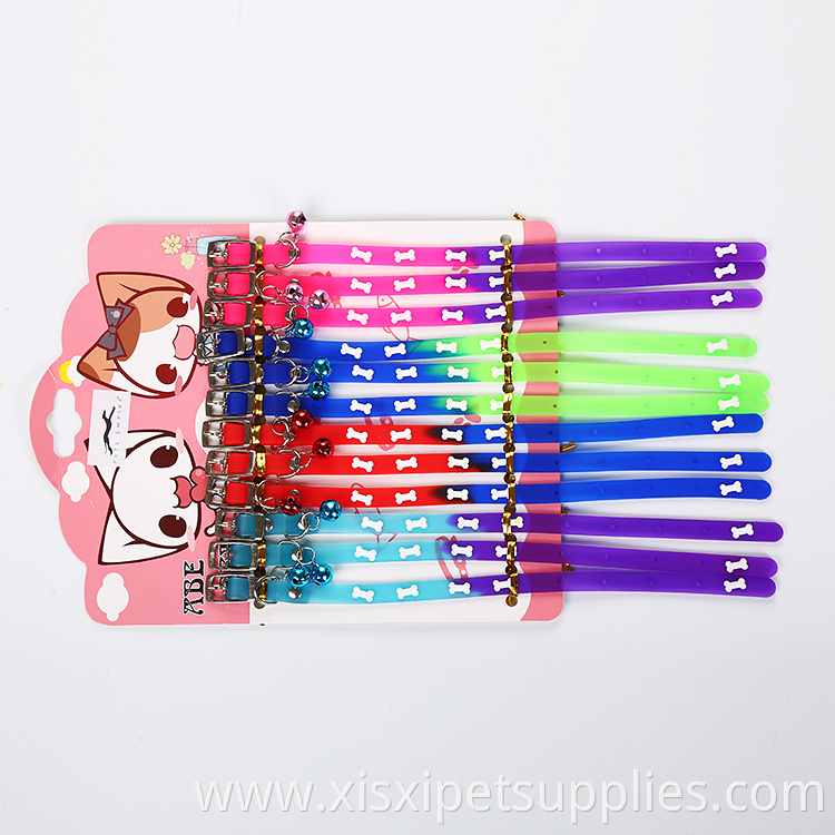 Wholesales Print Pattern Adjustablesilicone Cat Collar with Bell soft pet collar